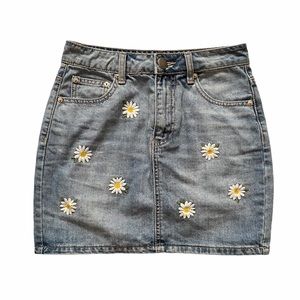 Forever 21 Denim Mini Skirt, Women’s Size S